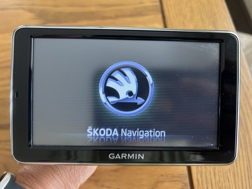 Garmin sat nav cradle - garmin, seat