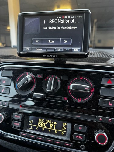 Garmin sat nav - vw,